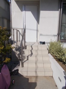 スタイリッシュな大型カーポートの取付工事